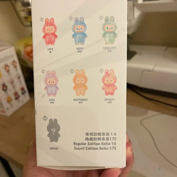 AUTHENTIC NEW Pop Mart LABUBU Big Into Energy Vinyl Plush - Loyalty - Picture 5 of 8